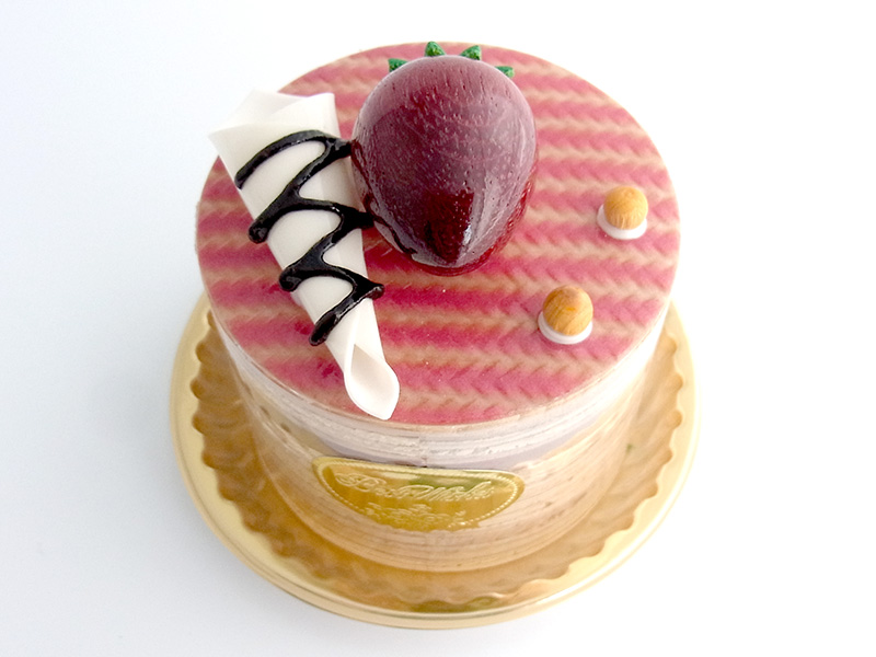 ma691　ホワイトチョコにいちご（丸）ケーキオルゴール