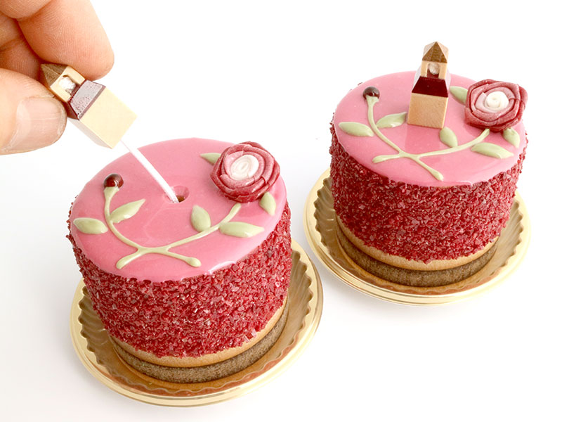 ma576　教会と薔薇園（丸）ケーキオルゴール