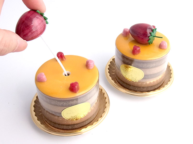 【残り数点】ma601　ゼリー風味とハートにいちご（丸）ケーキオルゴール