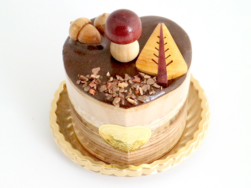 ha267　森のドングリときのこ（ハート）ケーキオルゴール