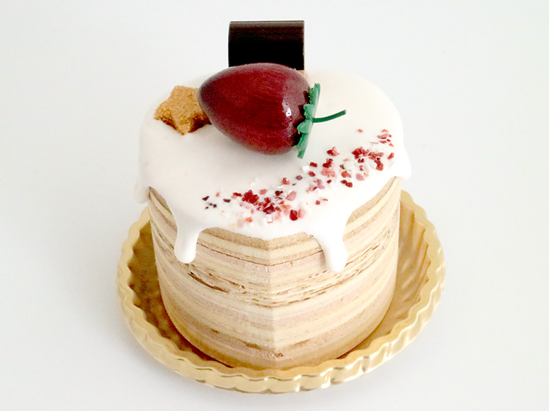 ha268　とろ～りクリームにカード立てといちご（ハート）ケーキオルゴール