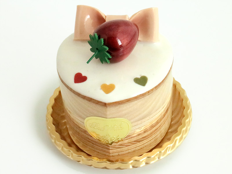 ha270　ピンクリボンにいちご（ハート）ケーキオルゴール