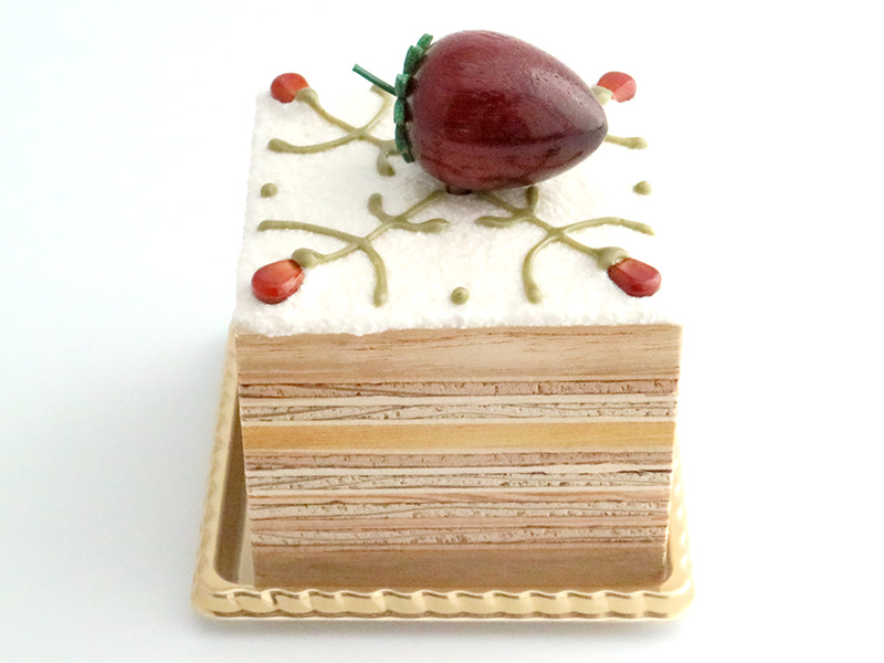 se288　唐草模様にいちご（正方形）ケーキオルゴール